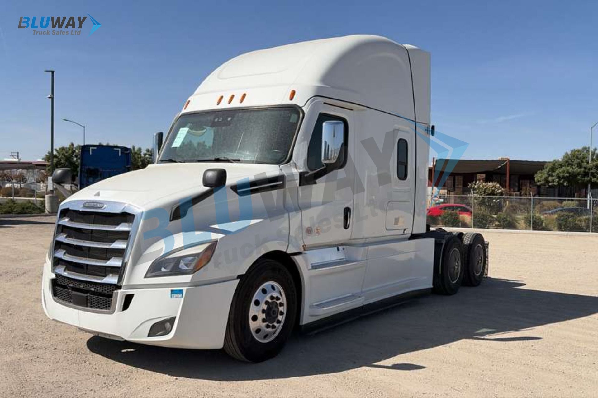 2025 Freightliner Cascadia — photo 1 of 8