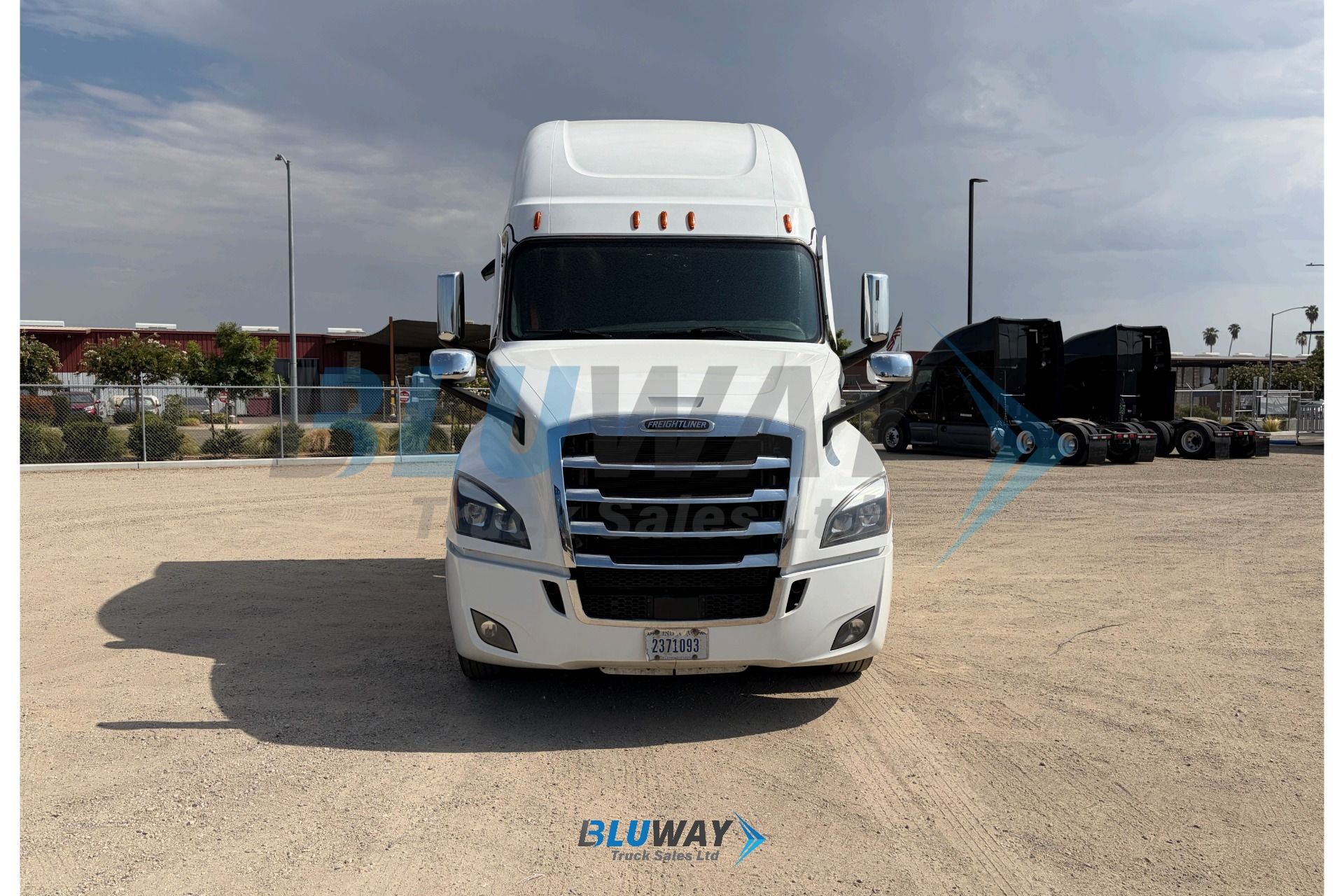 2025 Freightliner Cascadia โ photo 8 of 8